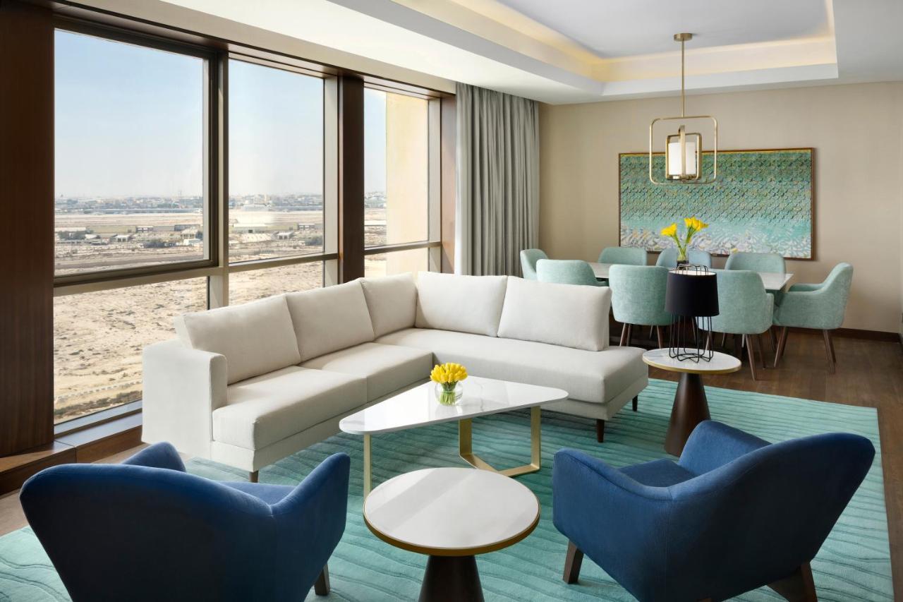 Grand Hyatt Al Khobar Hotel And Residences Exterior foto A suite at the hotel